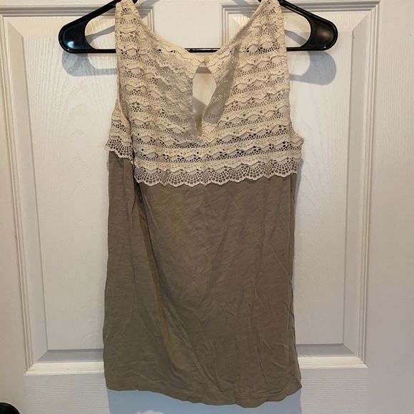 Jcrew lace tank - Picture 2 of 4